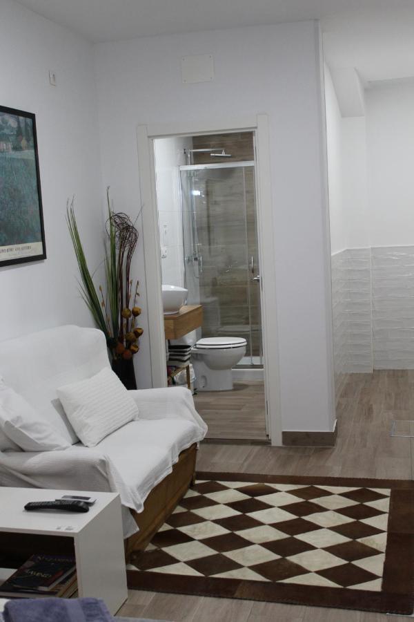El Rincon De Patro Apartment Seville Luaran gambar