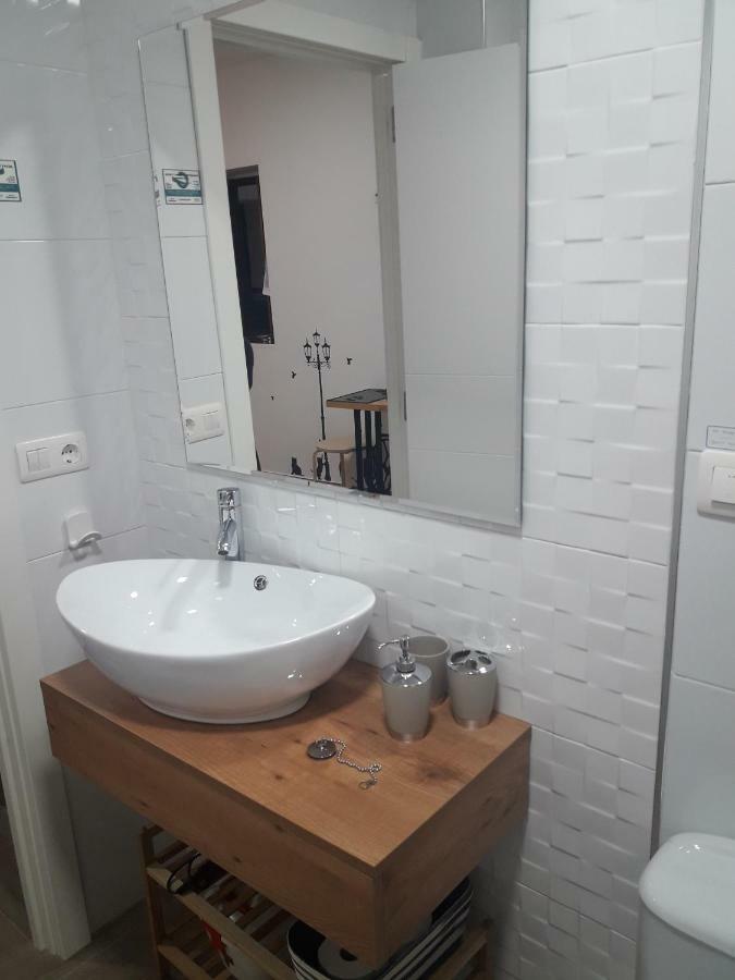 El Rincon De Patro Apartment Seville Luaran gambar